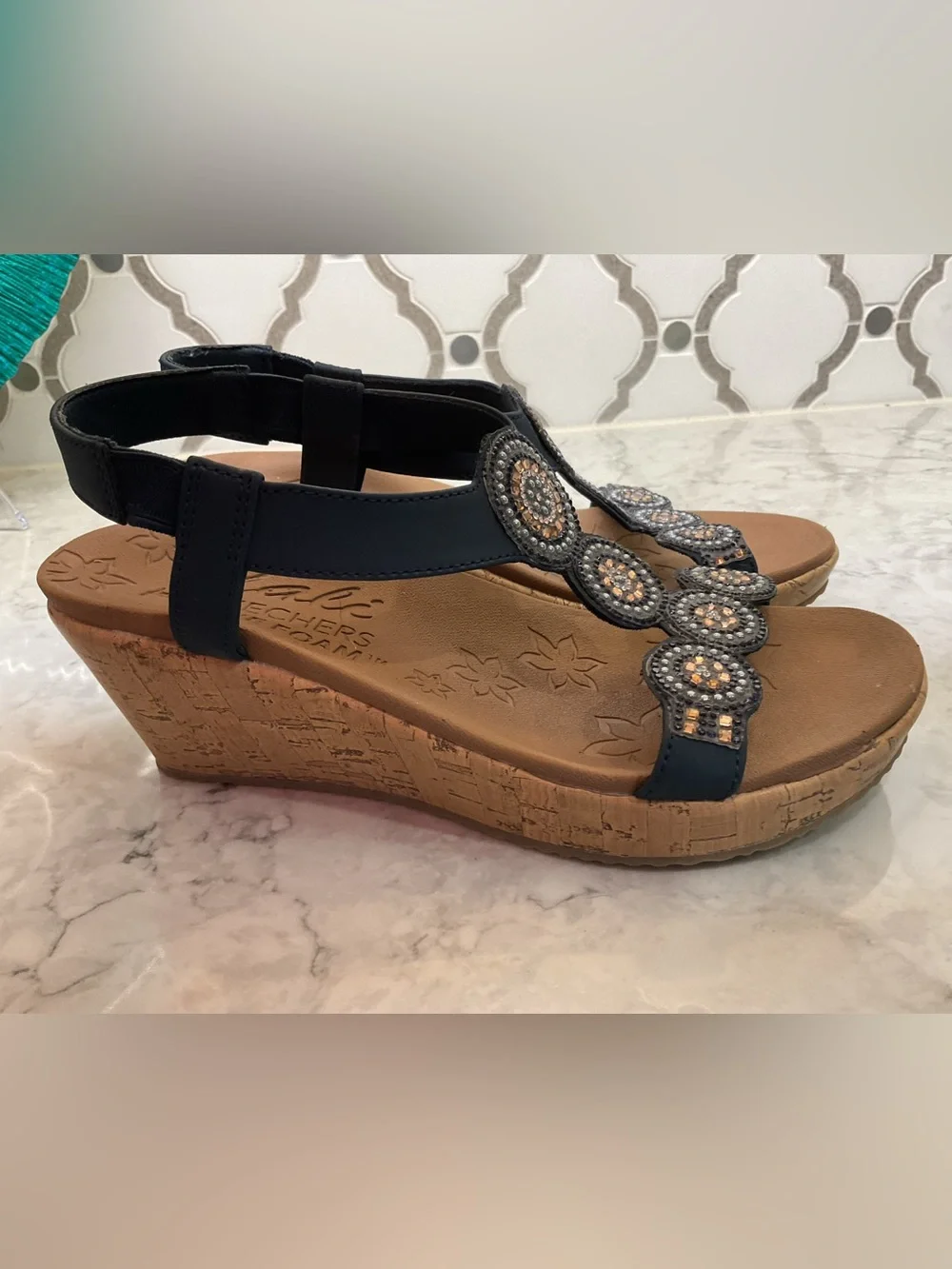 Skechers Black Beaded T-Strap Sandals with Tan Footbed